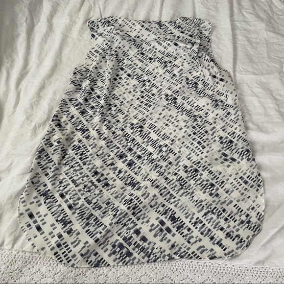 Calvin Klein SMALL Sleeveless Blouse Grey Blue Abstract - Picture 5 of 5